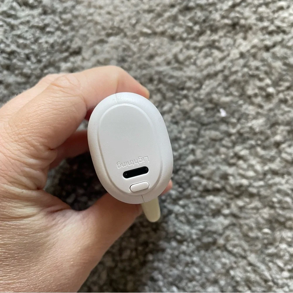 NWOT Small White Portable iPhone Power Bank